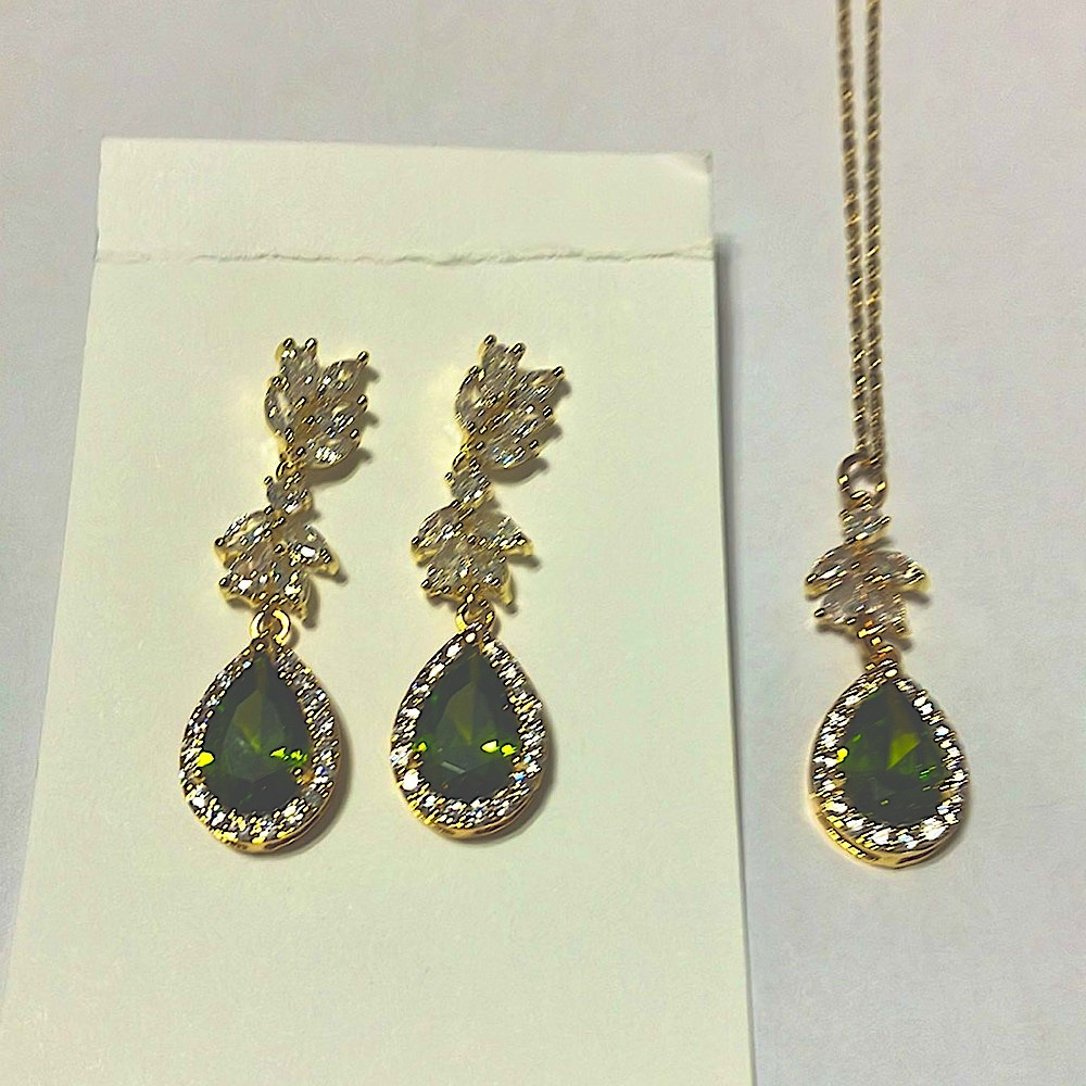 Dark green Paradou